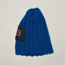Load image into Gallery viewer, HANDMADE BEANIES <3