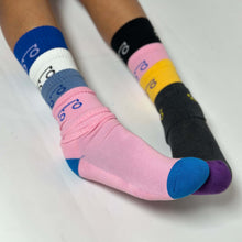 Load image into Gallery viewer, Skate socks
